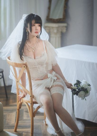 年轻的姐姐在线观看_免费高清日本成人在线